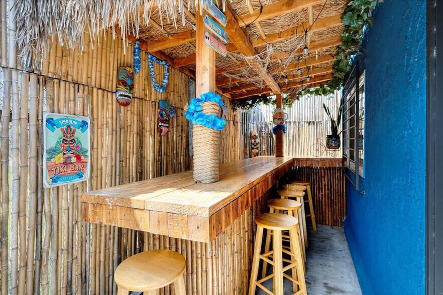 More Photos Of 3642 W 139th St, Hawthorne Movie Radio TVStudio For Lease