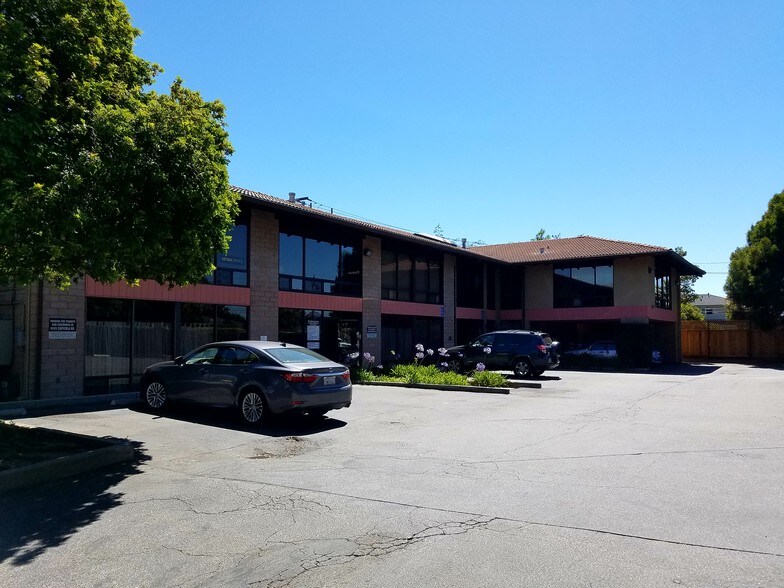 More Photos Of 4245 Capitola Rd, Capitola Office For Lease