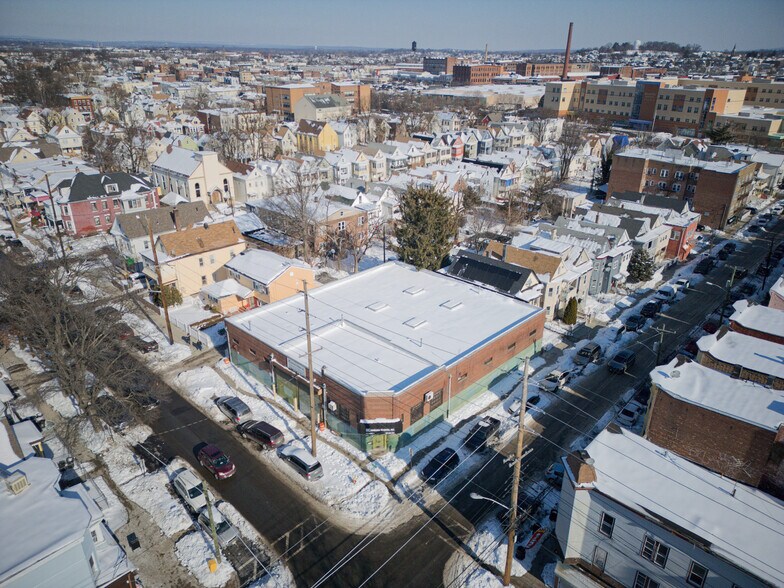 More Photos Of 40 Jackson St, Passaic Warehouse For Sale