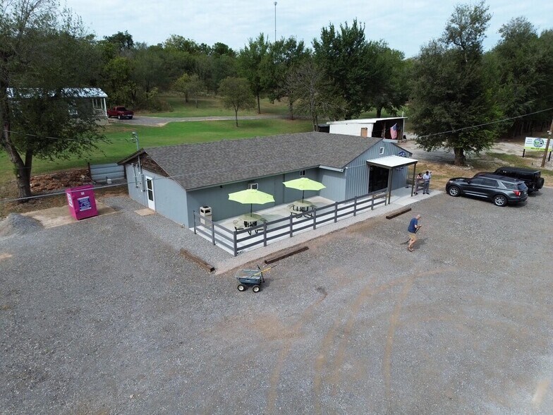 More Photos Of 912-921 N Rush Ave, Rush Springs Trailer Camper Park For Sale