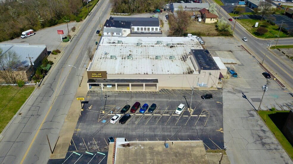 More Photos Of 624 State St, New Albany Storefront For Sale