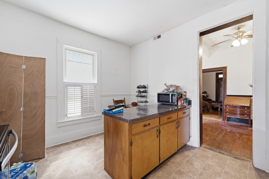 More Photos Of 4170-4174 Broadway, Grove City Multifamily For Sale