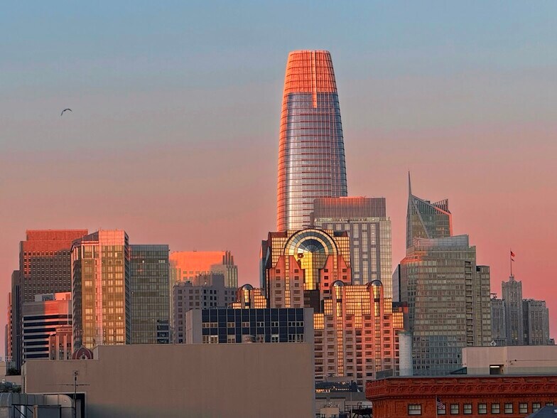 More Photos Of 1242 Market St, San Francisco Loft Creative Space For Lease