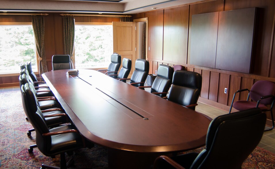 More Photos Of 150 Technology Way, Elma Office For Lease