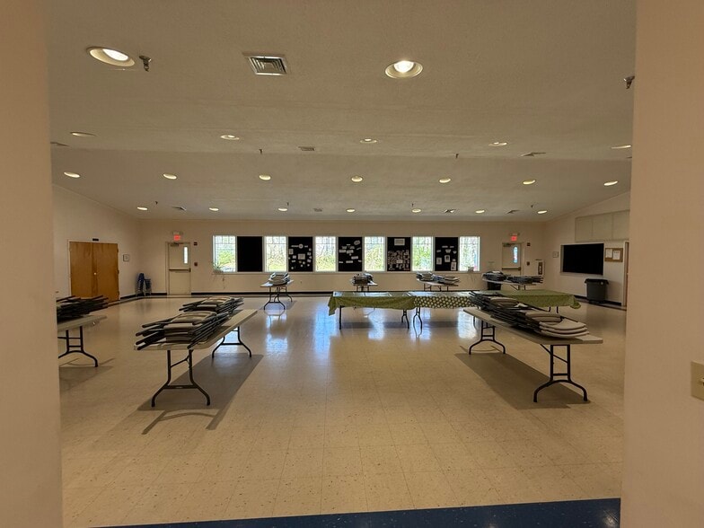 More Photos Of 20850 Langley Rd, Lexington Park Religious Facility For Sale