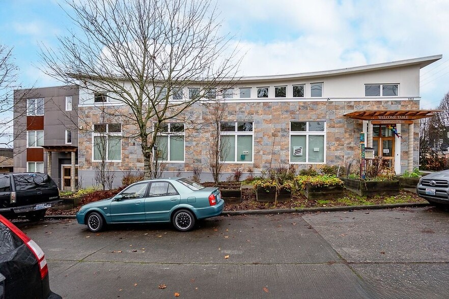 More Photos Of 1322 S Bayview St, Seattle Specialty For Sale