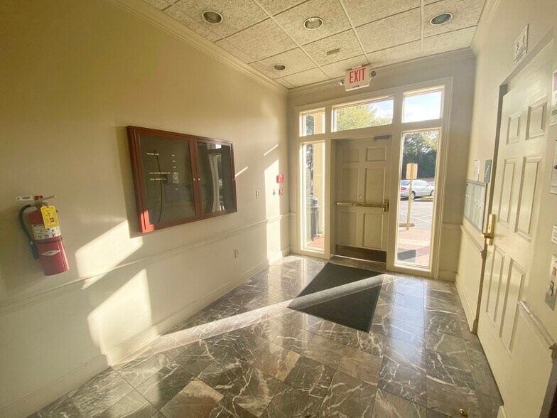 More Photos Of 5935 Buford Hwy, Norcross Office For Lease