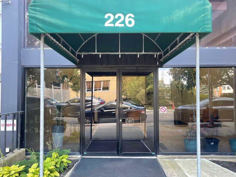 More Photos Of 226 Seventh St, Garden City Medical For Lease