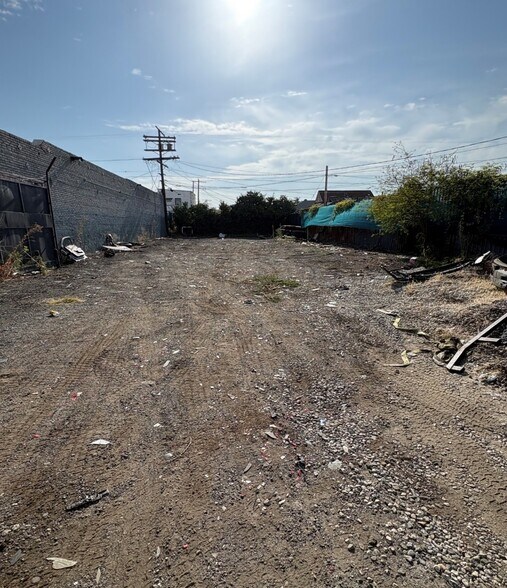 More Photos Of 4918 S Vermont Ave, Los Angeles Land For Sale