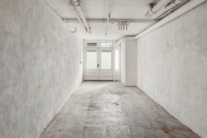 More Photos Of 566 S Van Ness Ave, San Francisco Apartments For Sale