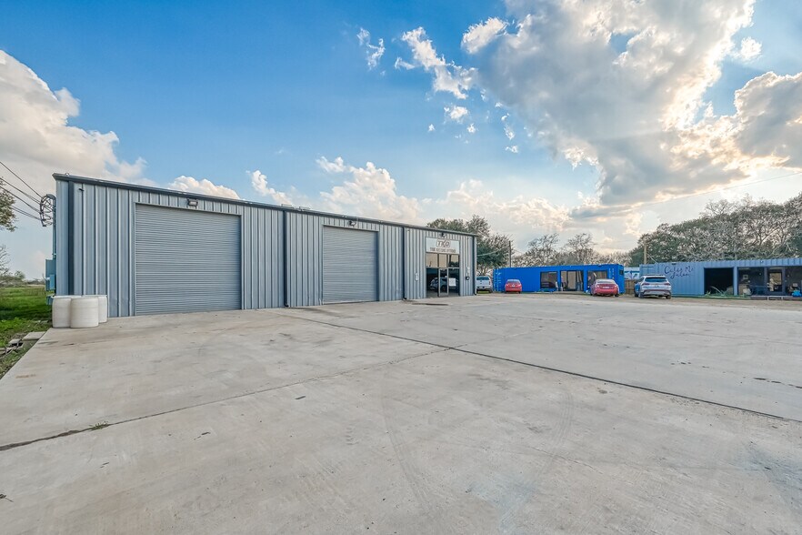 More Photos Of 6007 FM 2218 Rd, Richmond Land For Sale