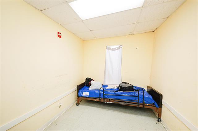 More Photos Of 220 W Hillside Rd, Laredo General Retail For Sale