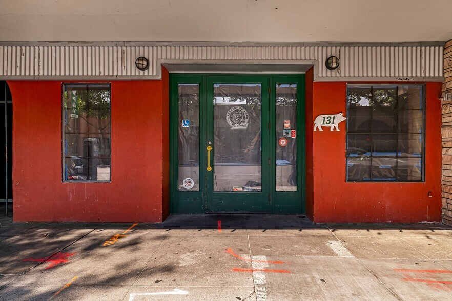 More Photos Of 131 Broadway St, Chico Restaurant For Sale