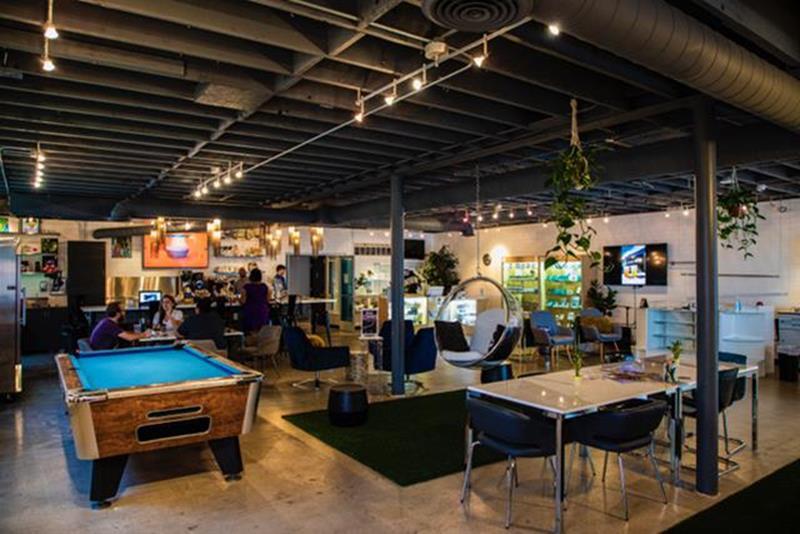 More Photos Of 3123 E Thomas Rd, Phoenix Freestanding For Sale