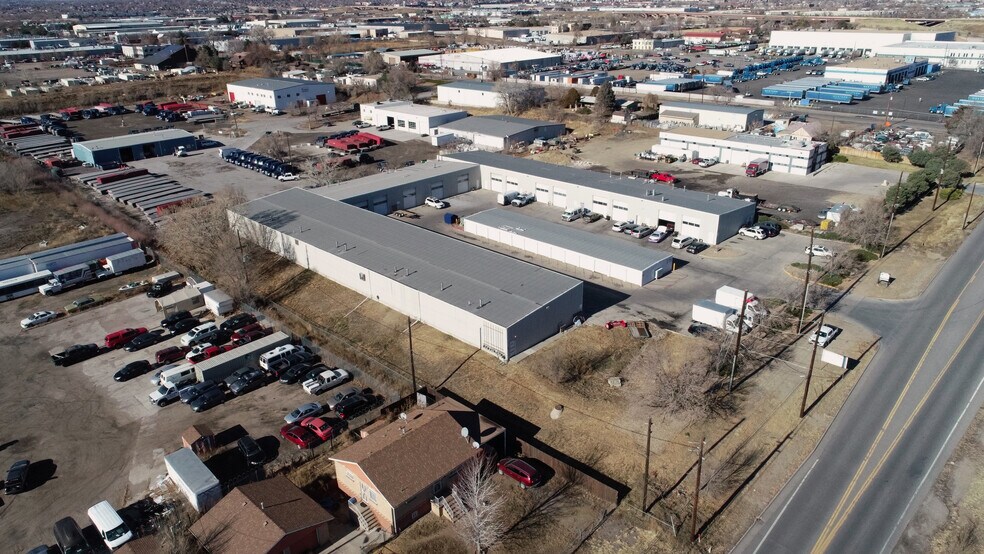 More Photos Of 6535 York St, Denver Warehouse For Lease