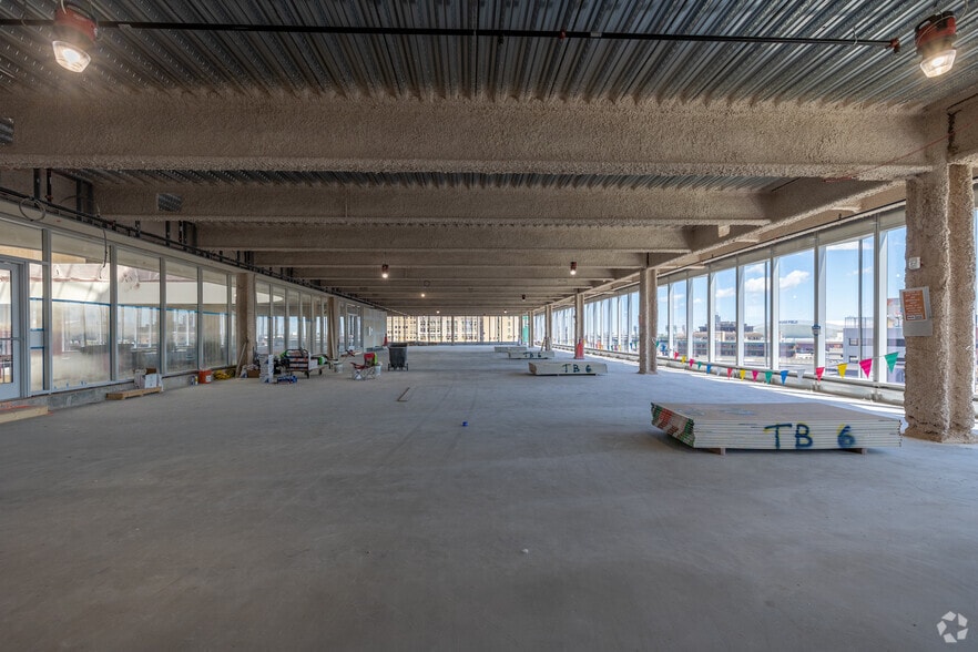 More Photos Of 1240 Woodward Ave, Detroit Unknown For Lease