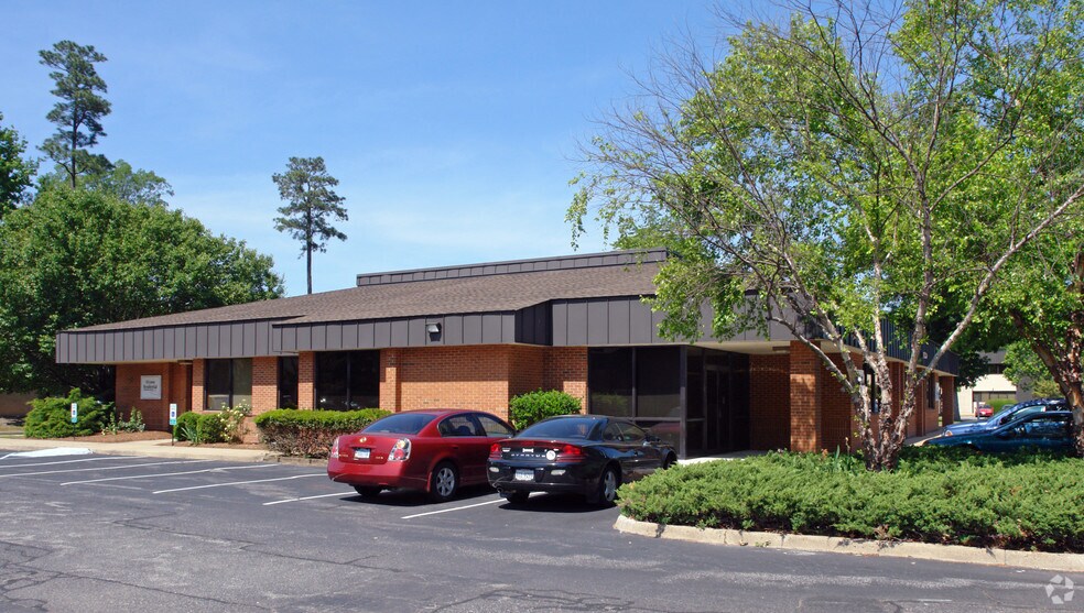 More Photos Of 11835 Canon Blvd, Newport News Office For Lease