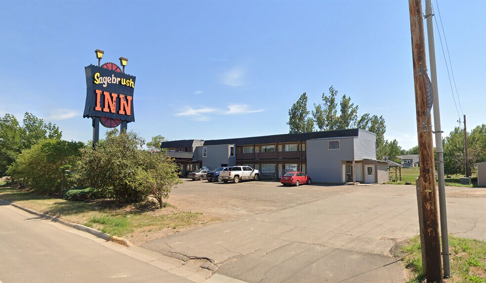Primary Photo Of 518 W Montana Ave, Baker Hotel For Sale