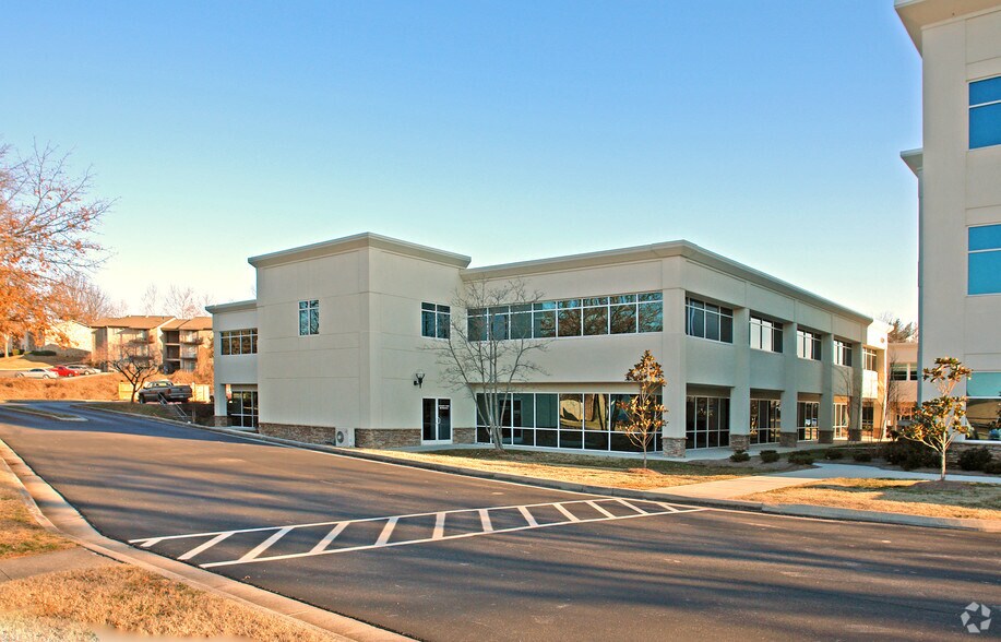 More Photos Of 4709 Papermill Dr, Knoxville Office For Lease