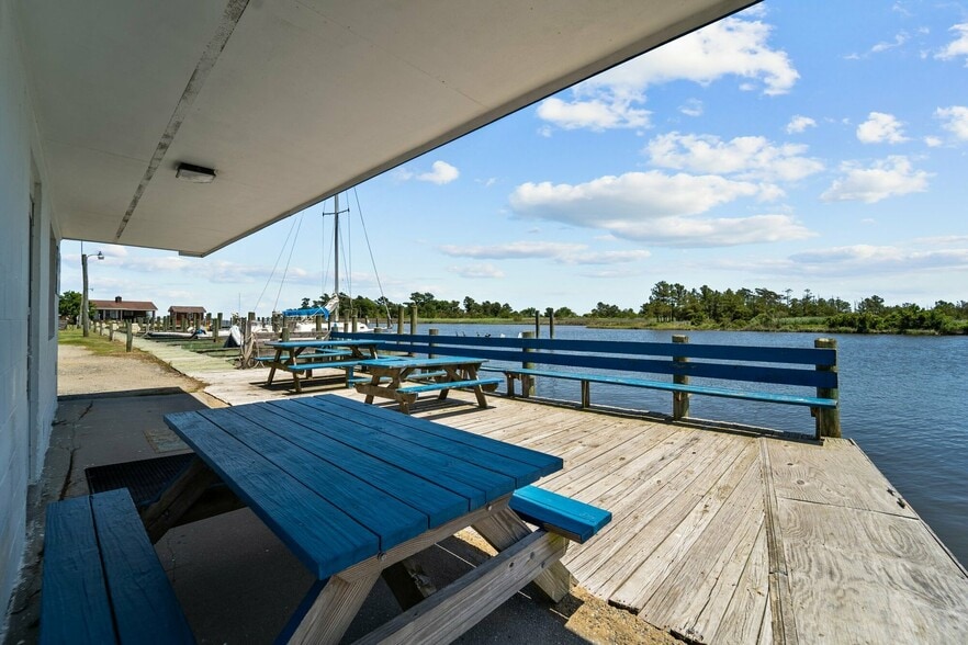 More Photos Of 219 Hill St, Engelhard Marina For Sale