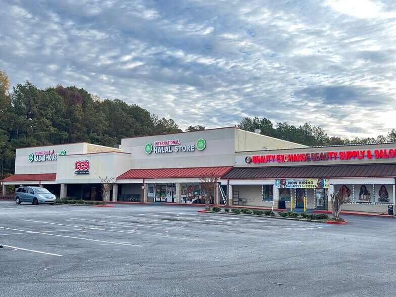 More Photos Of 6009-6011 Memorial Dr, Stone Mountain Storefront For Sale