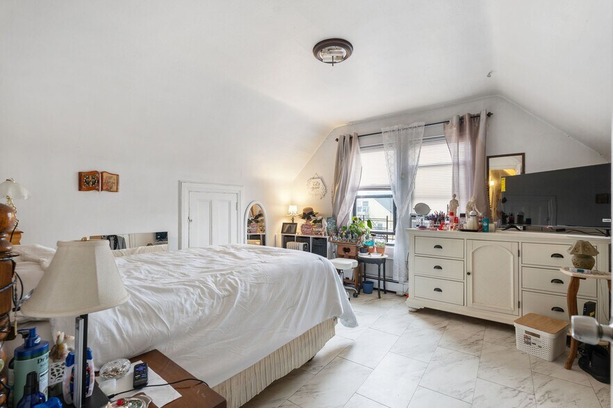 More Photos Of 14 48th St, Weehawken Apartments For Sale