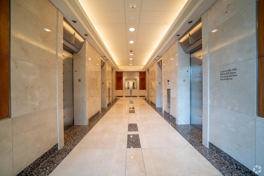 More Photos Of 8000-8500 Normandale Lake Blvd, Bloomington Unknown For Lease