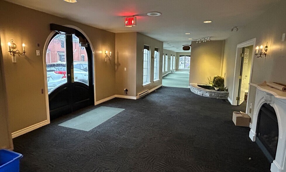 More Photos Of , St Catharines Unknown For Sale