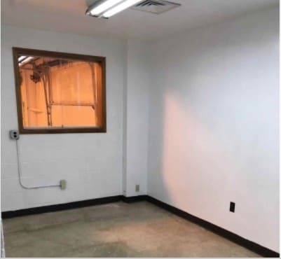 More Photos Of 720 S Taft Ave, Mason City Truck Terminal For Sale