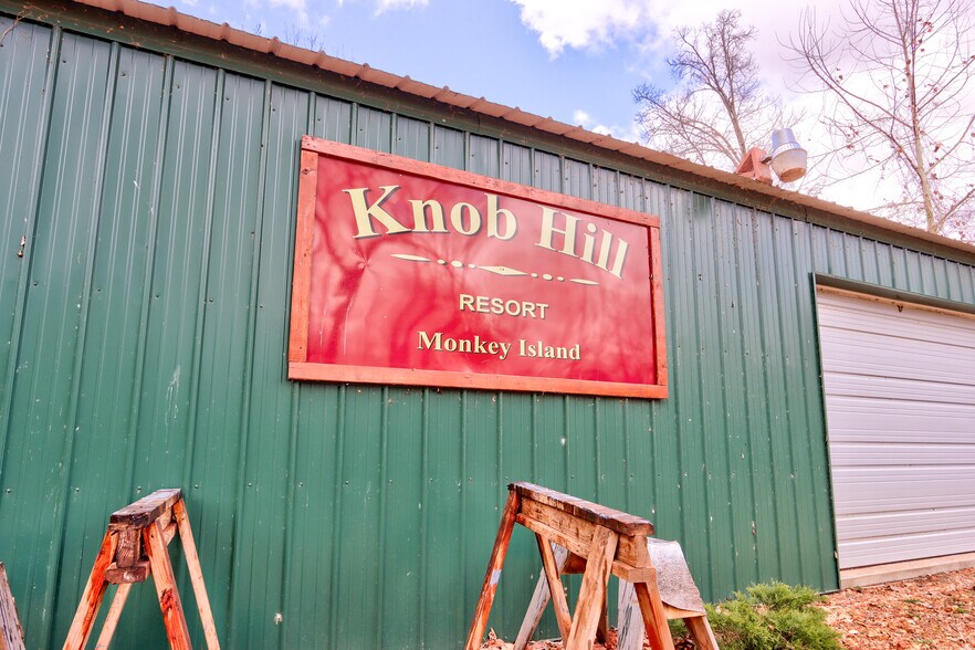 More Photos Of 27210 S Highway 125, Afton Apartments For Sale