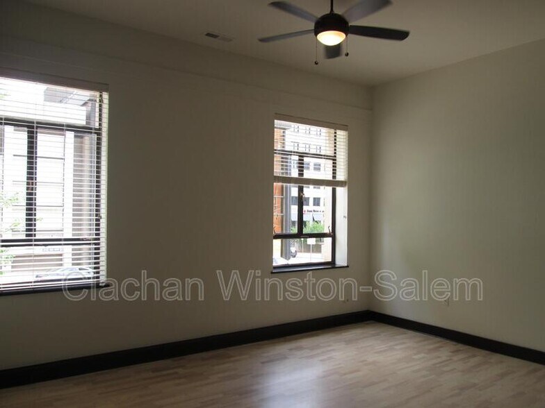 More Photos Of 50 W 4th St, Winston-Salem Apartments For Lease