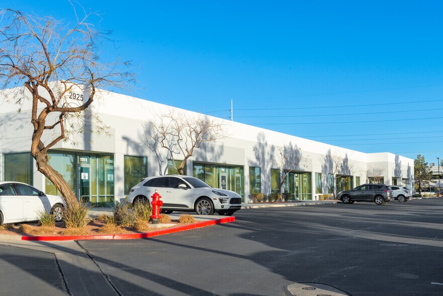 More Photos Of 2875 E Patrick Ln, Las Vegas Unknown For Lease