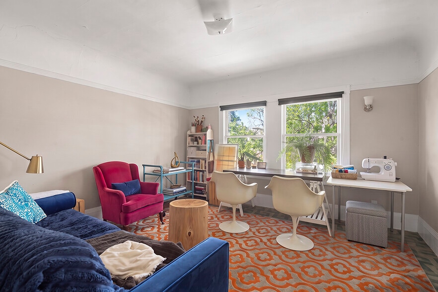 More Photos Of , Oakland Multifamily For Sale