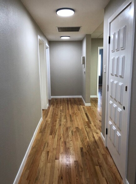More Photos Of 5701 Broadway St, San Antonio Office For Lease