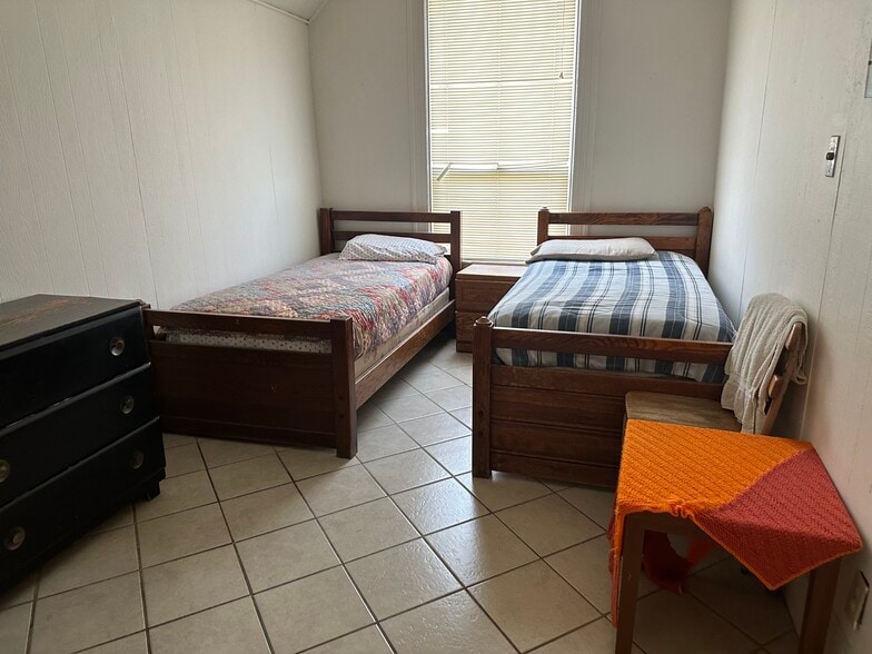 More Photos Of 2212 E 19th St, Oakland Assisted Living For Sale