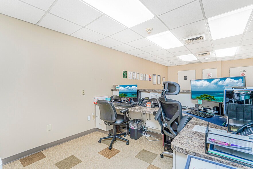 More Photos Of 705 86th St, Brooklyn Office Residential For Sale