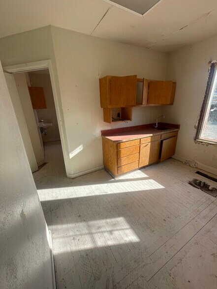 More Photos Of 2890 Concord Blvd, Concord Medical For Sale