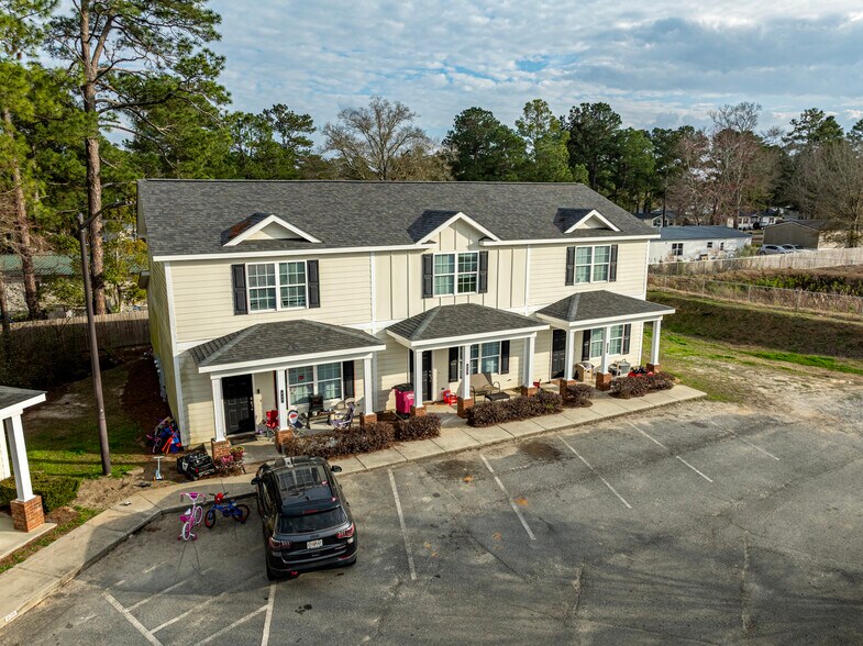 More Photos Of 615 Glade Fern Way, Tifton Apartments For Sale