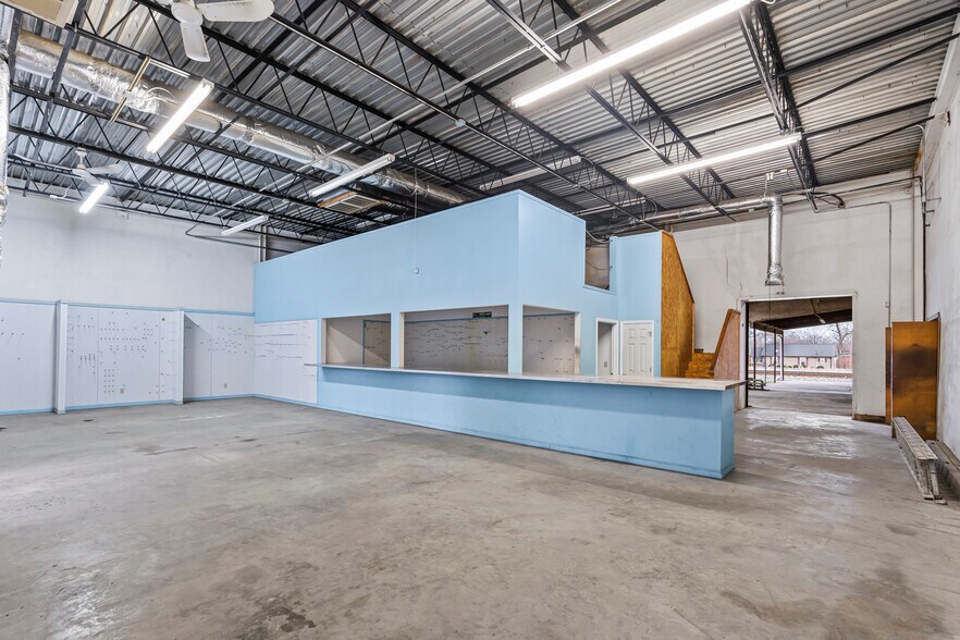 More Photos Of 1906 N Main St, Kannapolis Industrial For Sale