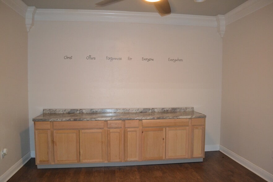 More Photos Of 465 E Main St, Bartow Medical For Lease