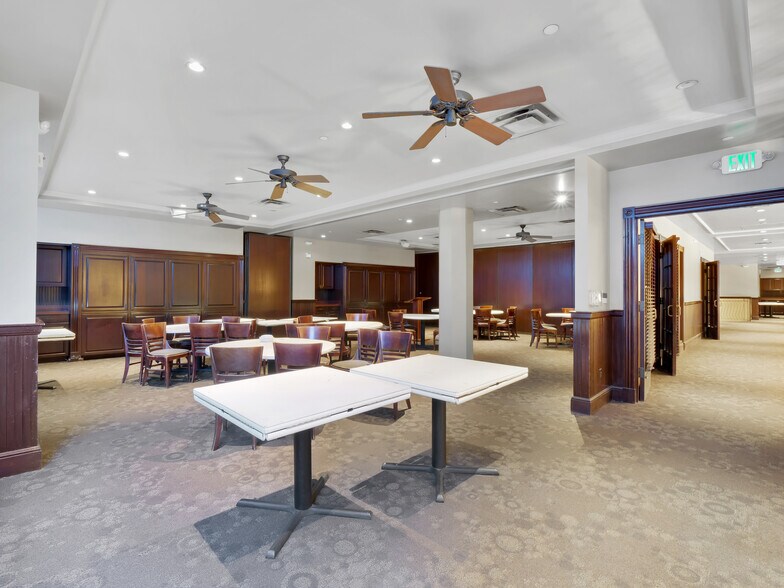 More Photos Of 1100 S Flower St, Los Angeles Office For Lease