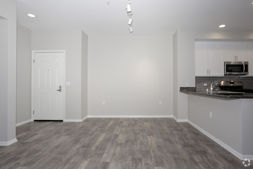 More Photos Of 700 S Myrtle Ave, Monrovia Apartments For Lease