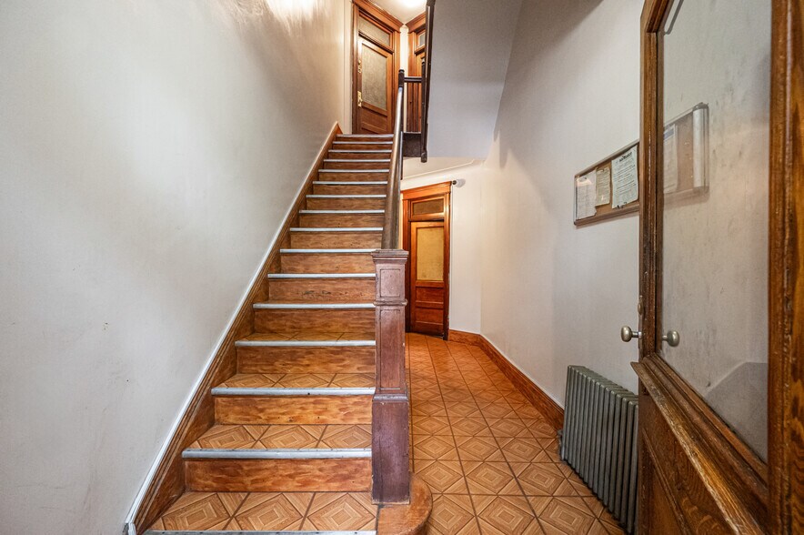 More Photos Of 542 Bergen St, Brooklyn Apartments For Sale