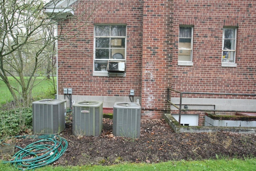 More Photos Of 10909 Chippewa Rd, Brecksville Religious Facility For Sale