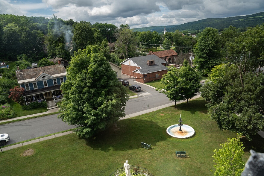 More Photos Of 9 High St, Hoosick Falls Apartments For Sale