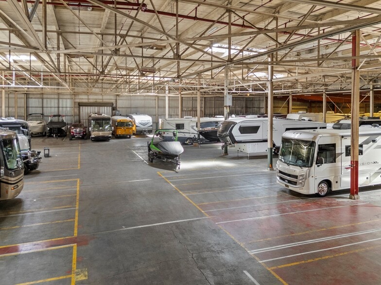 More Photos Of 1400 W 4th St, Antioch Warehouse For Lease