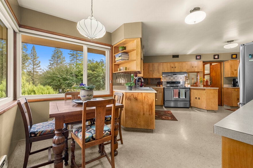 More Photos Of 4282 Pleasant Valley Rd, Placerville Specialty For Sale