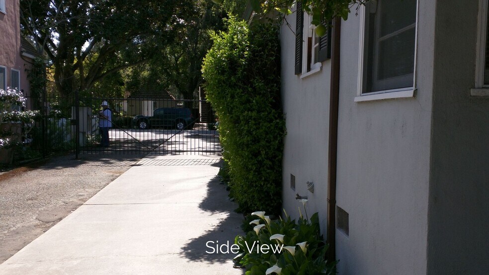 More Photos Of 935 Middlefield Rd, Palo Alto Medical For Lease