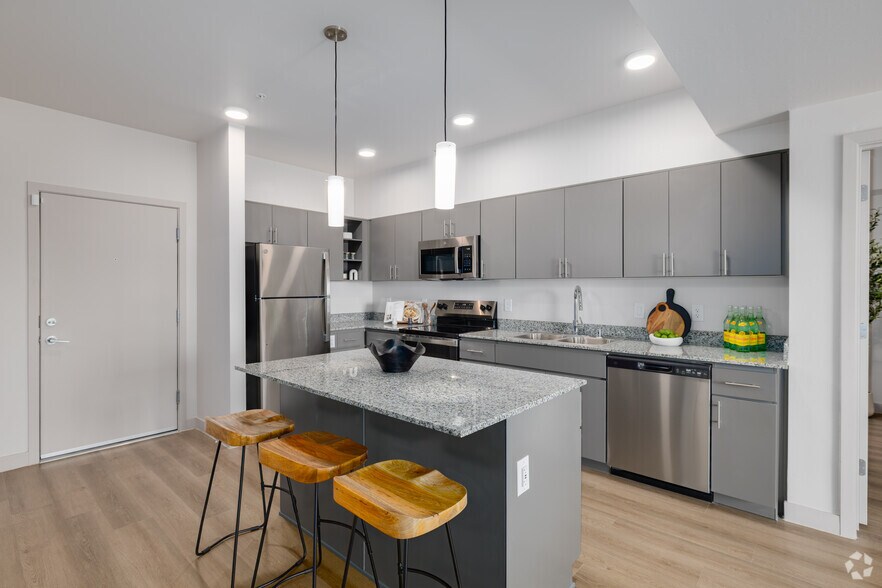 More Photos Of 424 W Main St, Mesa Apartments For Lease