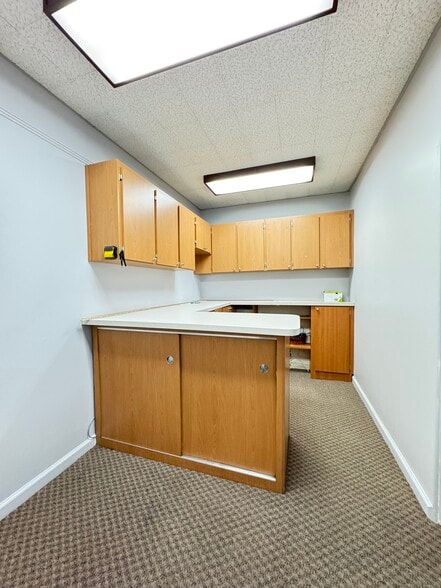 More Photos Of 211 N Magnolia Ave, Orlando Office For Lease